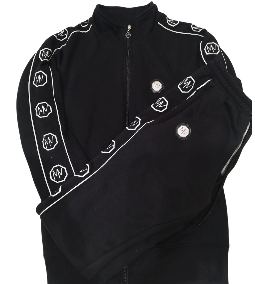 MW/Track-01 — Signature Set